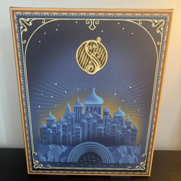 Madam Morrible & Elphaba Limited Edition Barbie doll from movie Wicked - Picture 9 of 9